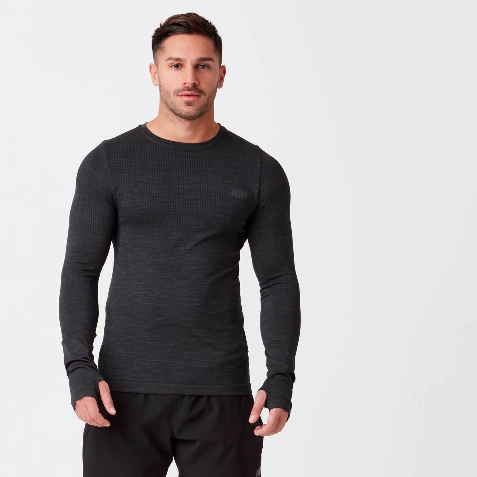 Myprotein Sculpt Seamless Long Sleeve T-Shirt - Black - S - Must Pilt 1