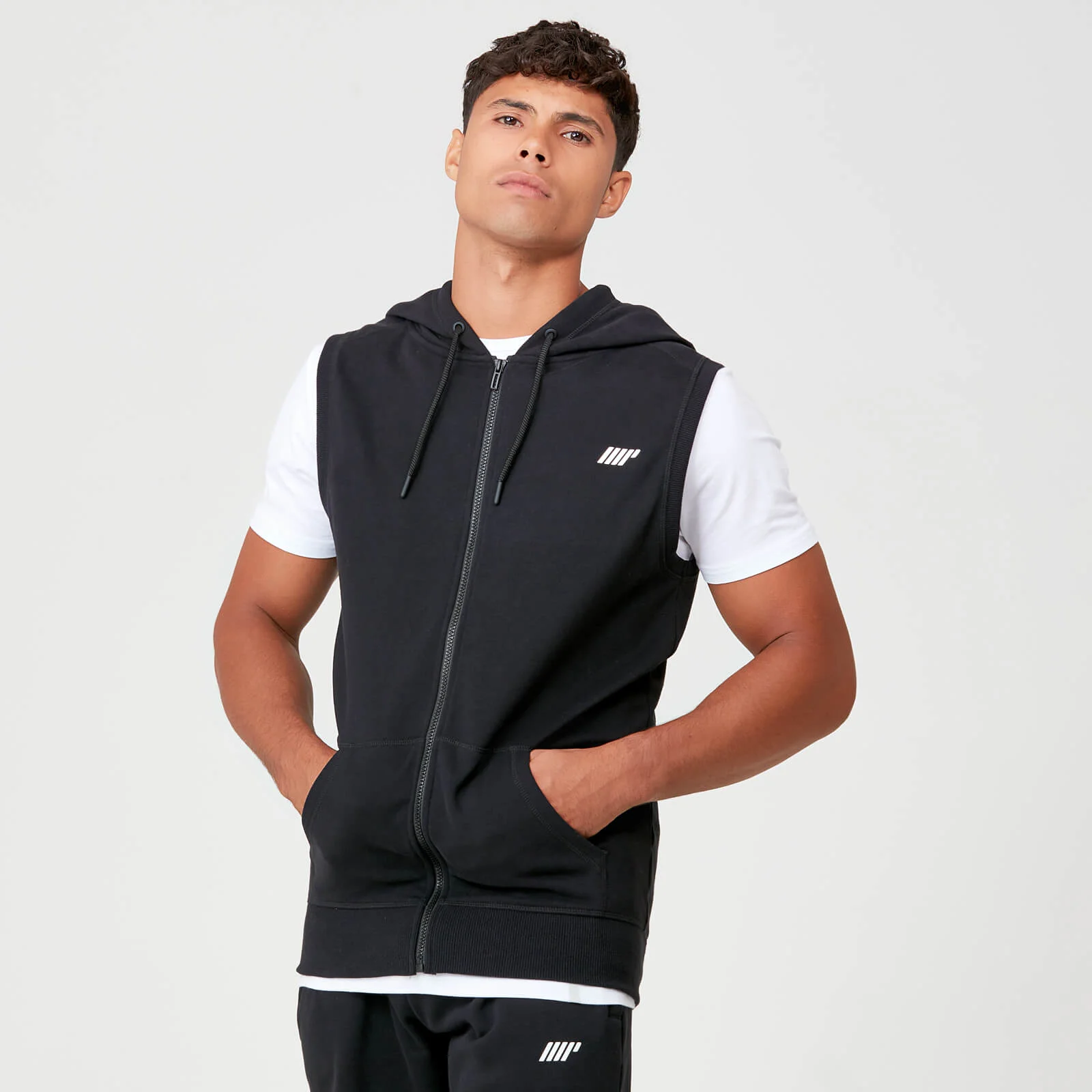 Myprotein Tru-Fit Sleeveless Hoodie - Black - XS Pilt 1