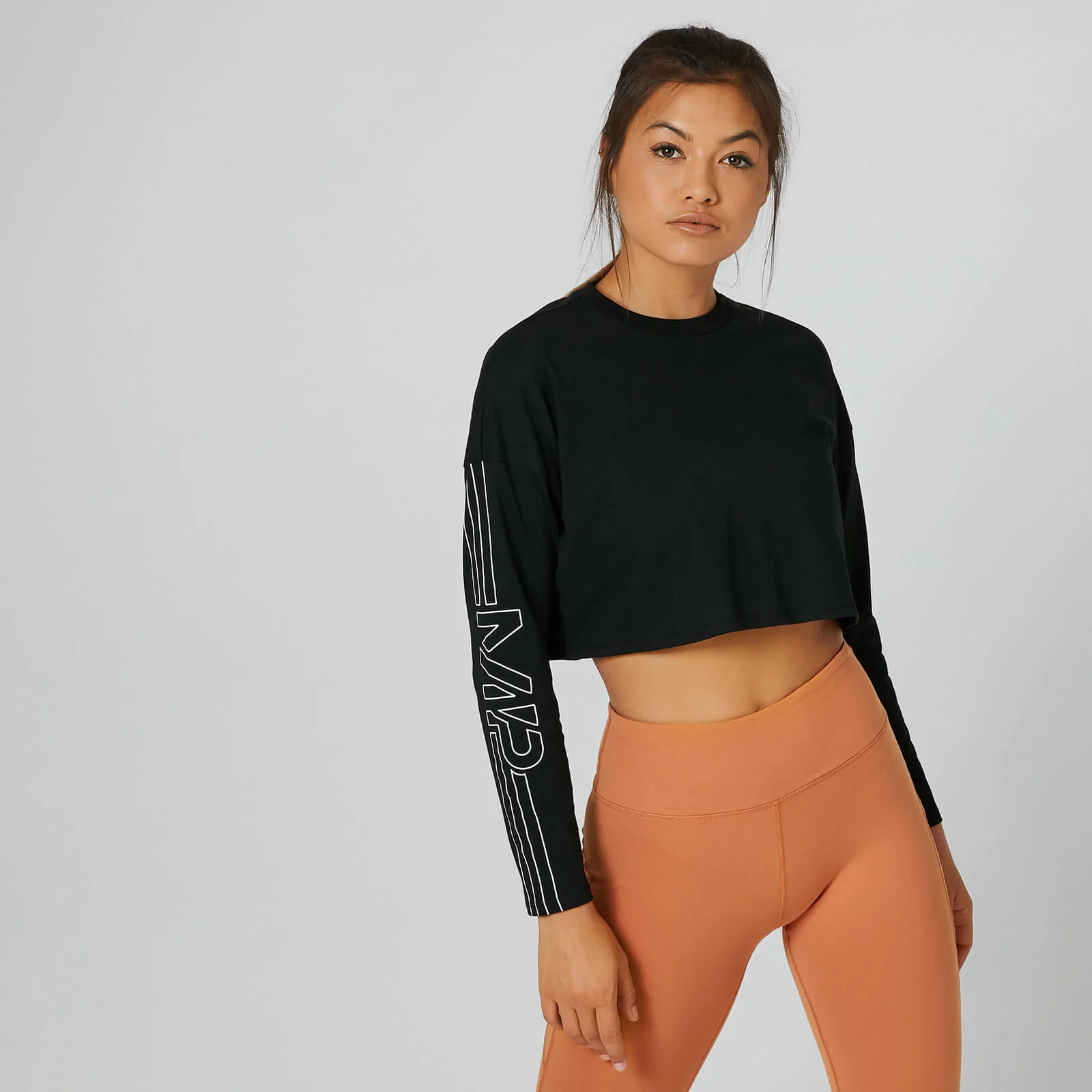 Myprotein Boxy Long Sleeve Crop Top - Black - XS Pilt 1