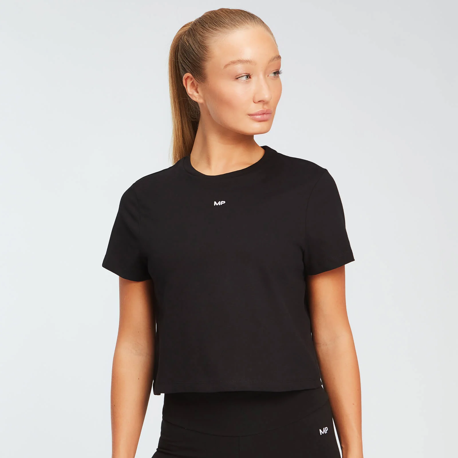 MP Essentials naiste lühike T-särk – must - XS Pilt 1