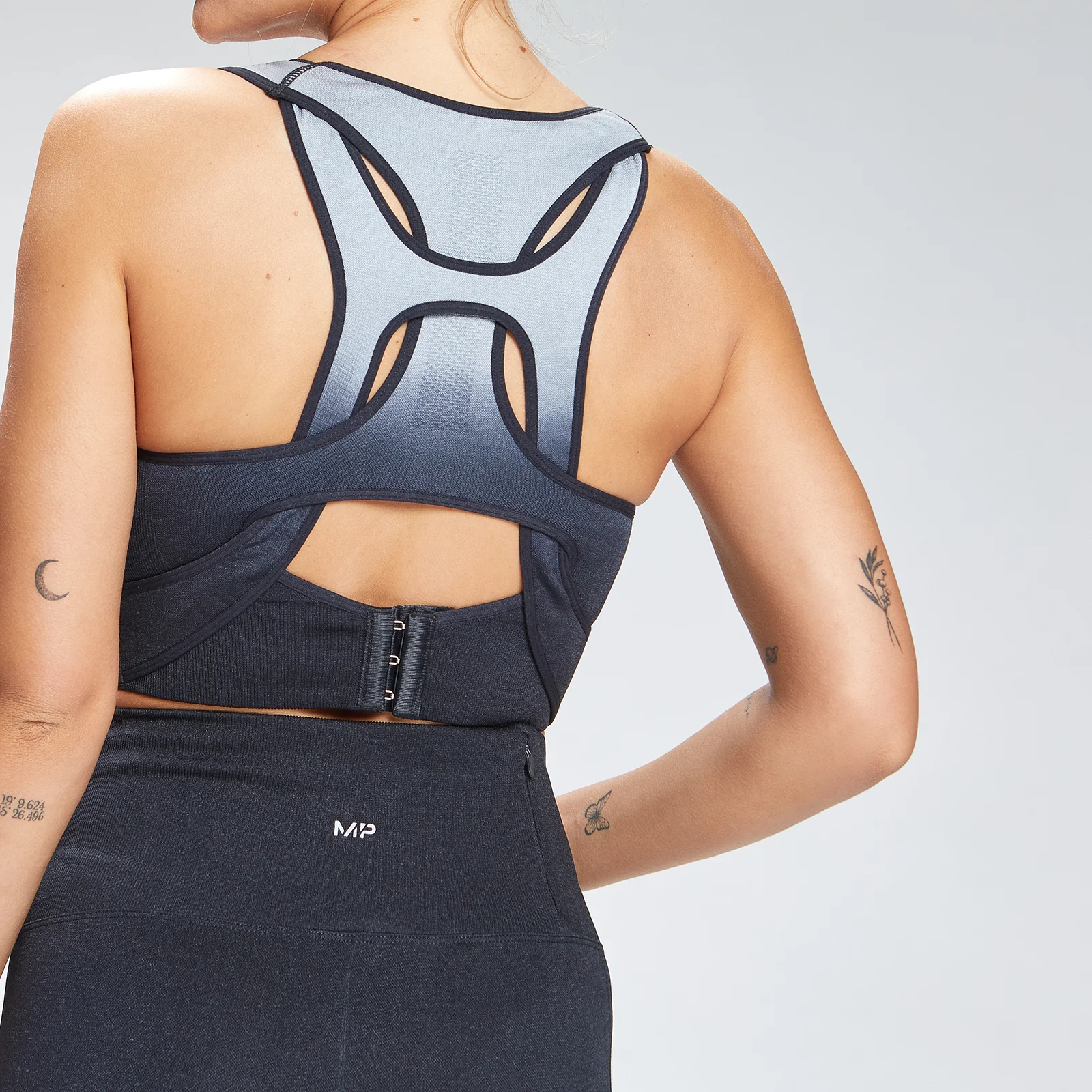 MP naiste Velocity õmblusteta spordirinnahoidja - must - XXS Pilt 1