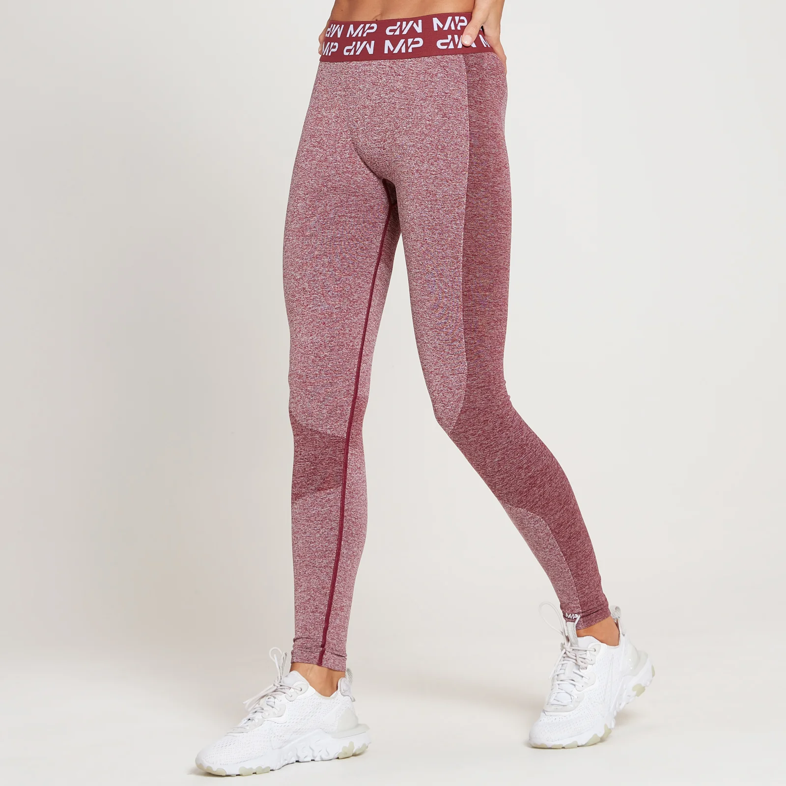 MP naiste Curve retuusid - must kirss - XS Pilt 1