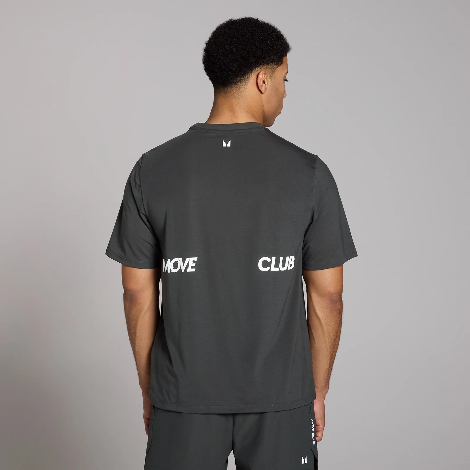 MP Tempo meeste graafiline ülesuuruses T-särk - must - S Pilt 1