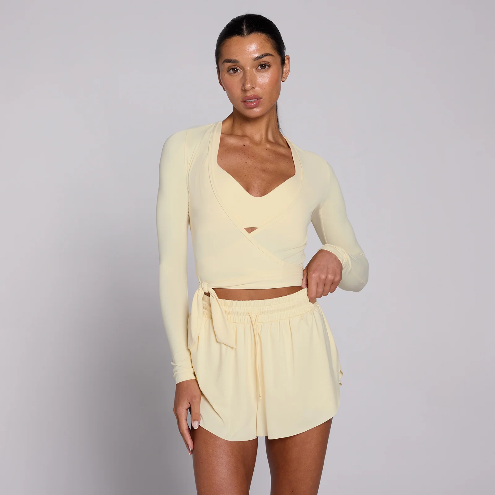 MP Women's Tempo Wrap Top - Butter - XL Pilt 1