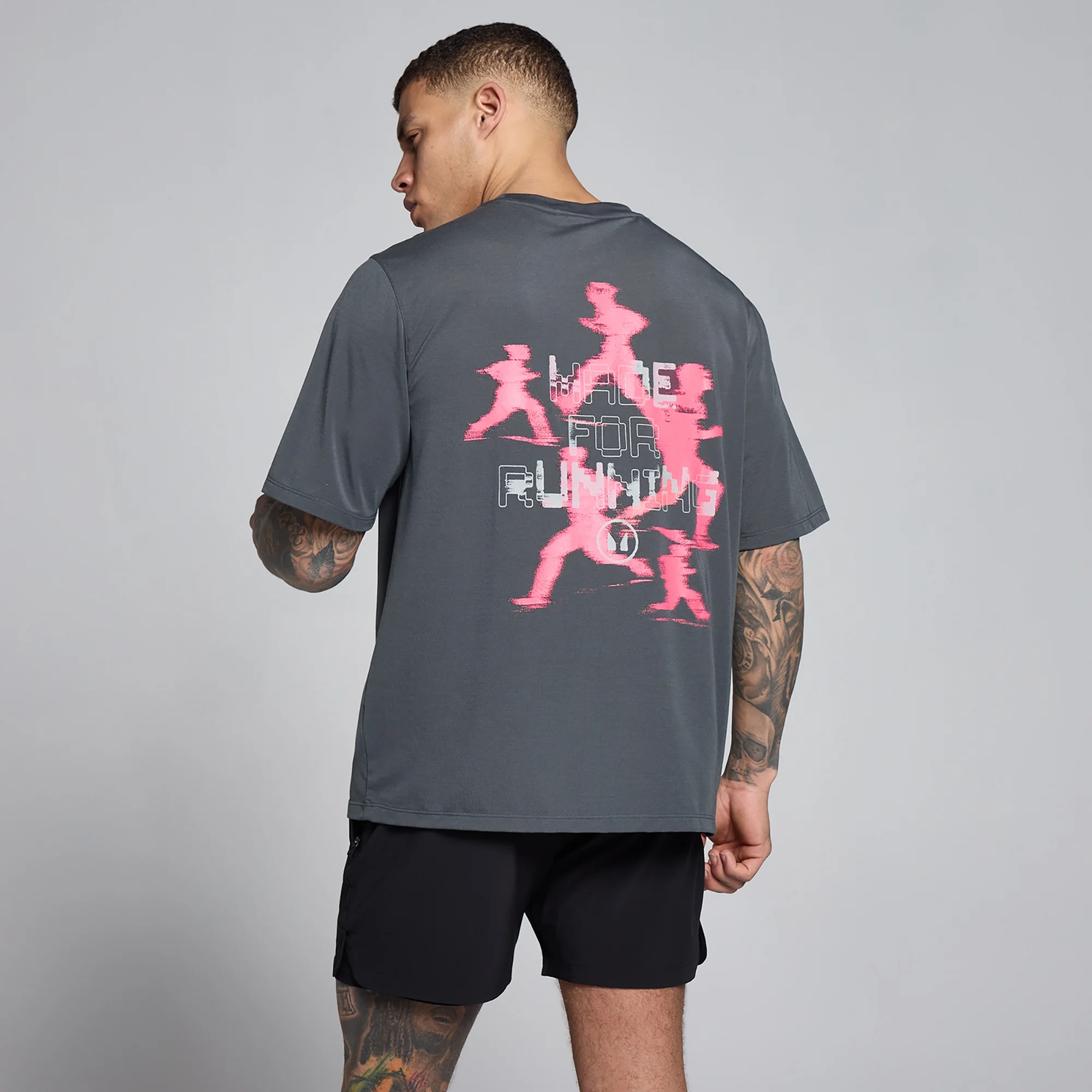 MP Men's Velocity Graphic Cotton Modal T-Shirt - Dark Grey / Pink - XS Pilt 1