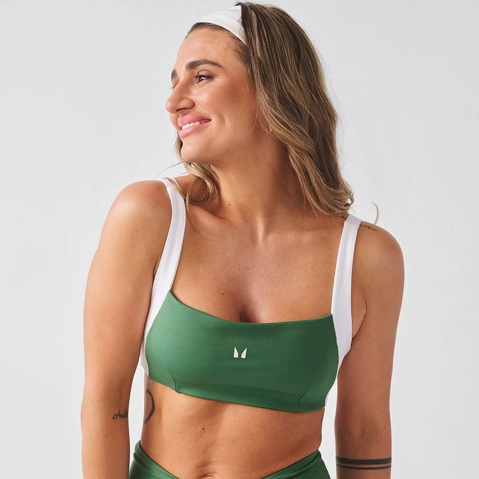 MP Women's X Tatiana Contrast Twist Back Sports Bra - Palm Green - XS Pilt 1